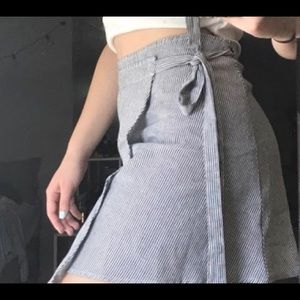 Brandy Melville Genevieve Wrap Skirt